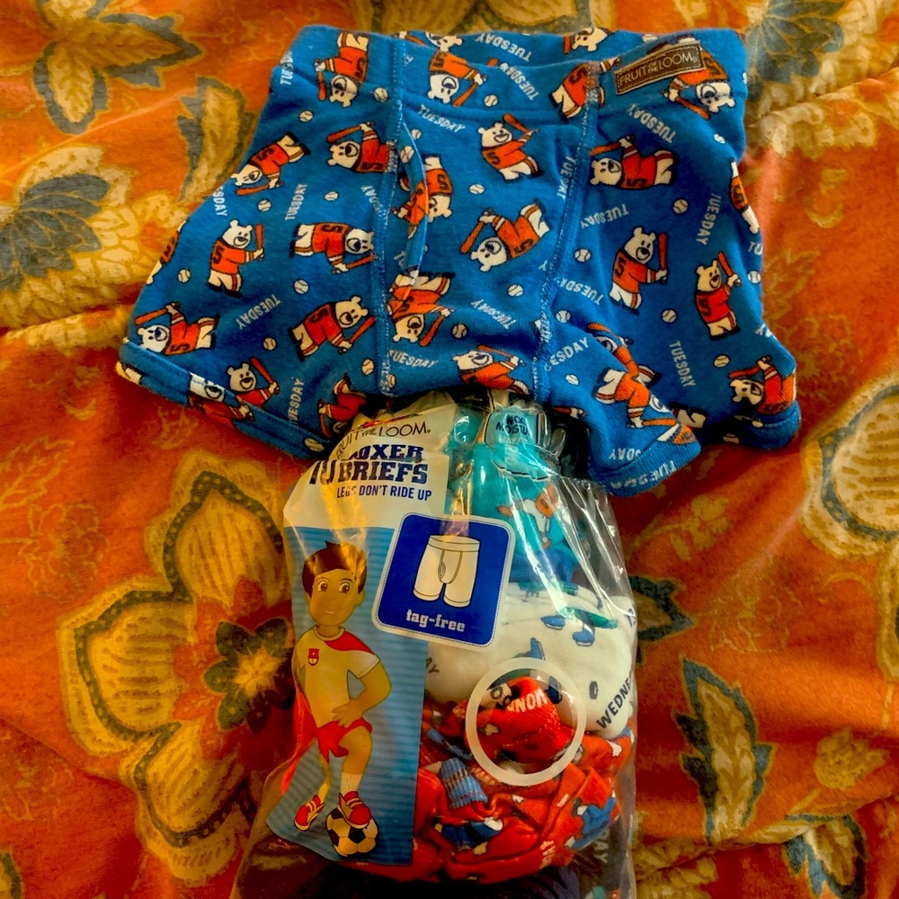 FRUIT OF THE LOOM BOYS BOXER BRIEFS